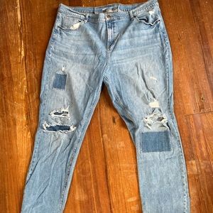 Old Navy destructed boyfriend jeans